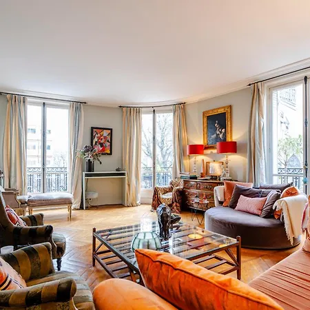 Veeve - Vermilion Splendour Apartment *